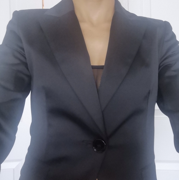 NWOT Black Notch Collar Blazer - Picture 2 of 16